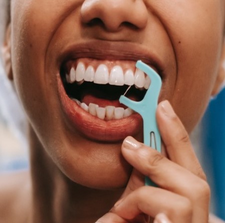 The Benefits Of Flossing And Why It